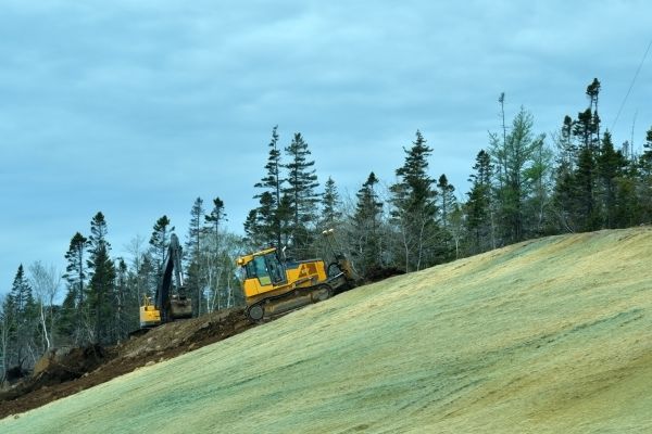 Cost of Hill Excavation in Spring Hill