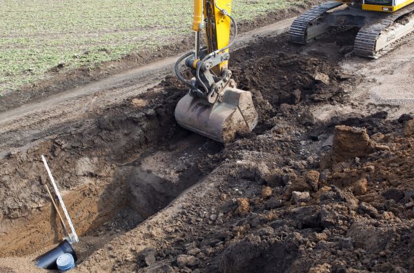 Cost of Backhoe Trenching in Spring Hill